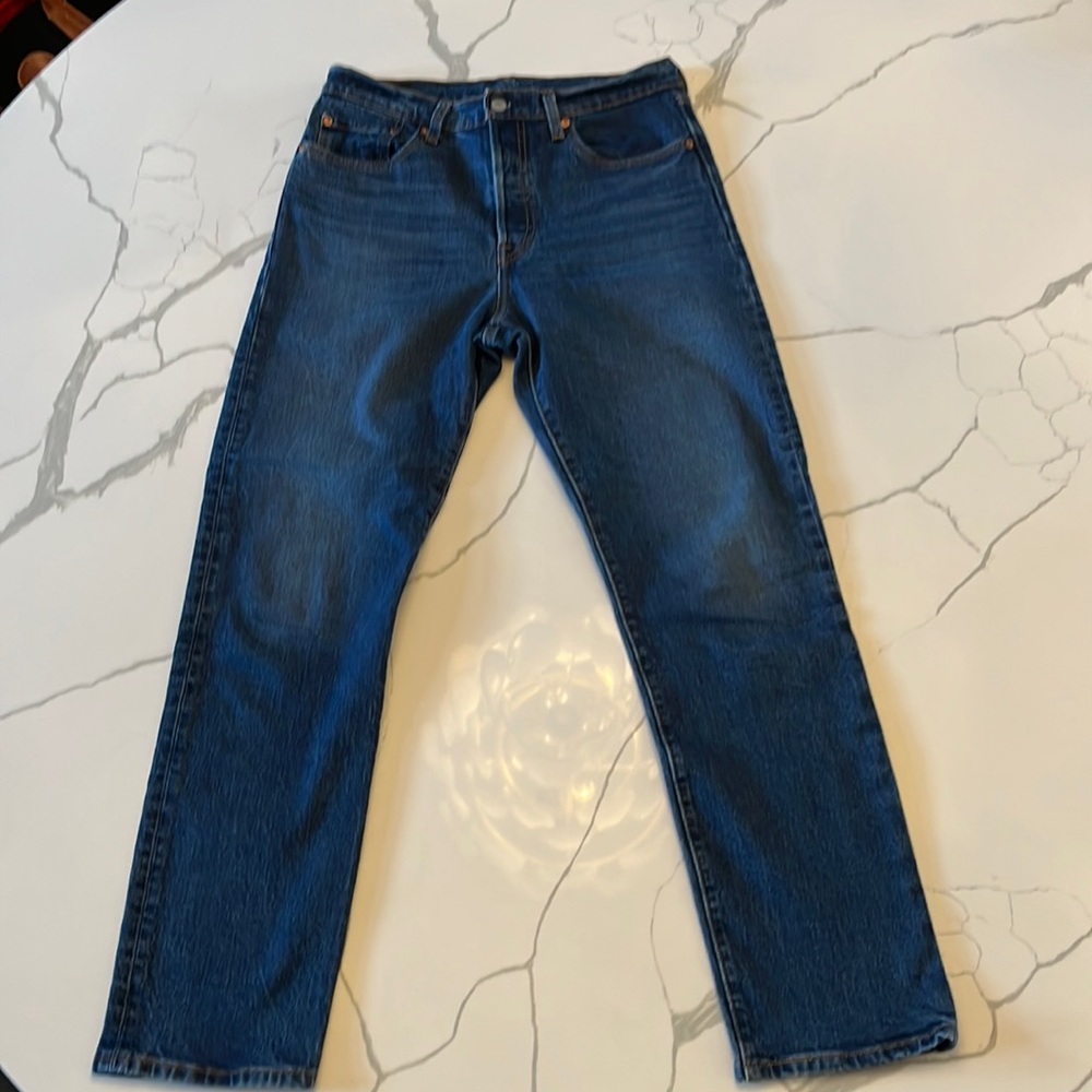 Women’s Levi Jeans